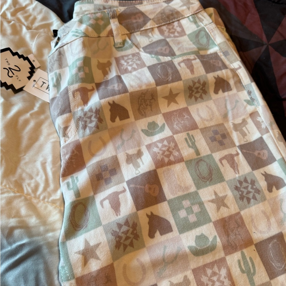 Western Patterned Pants - Picture 5 of 6